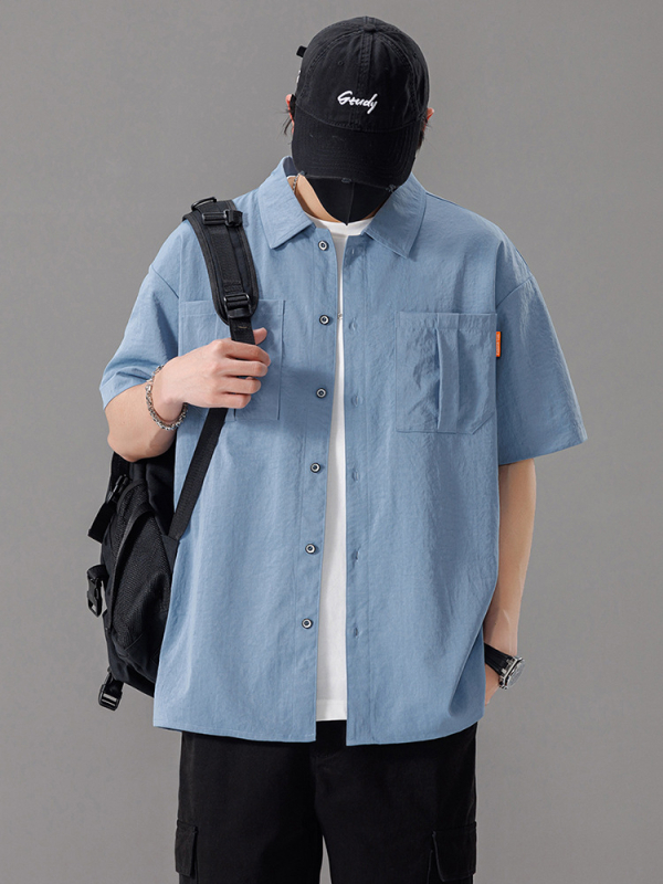 Pánska letná košeľa v japonskom štýle, úzky strih, golier s piatimi bodmi, detail vrecka