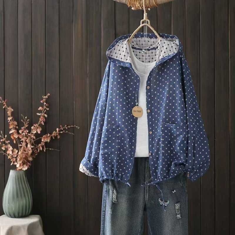 Cămașă cu glugă din bumbac, model pătrățeles, stil cardigan, croială lejeră