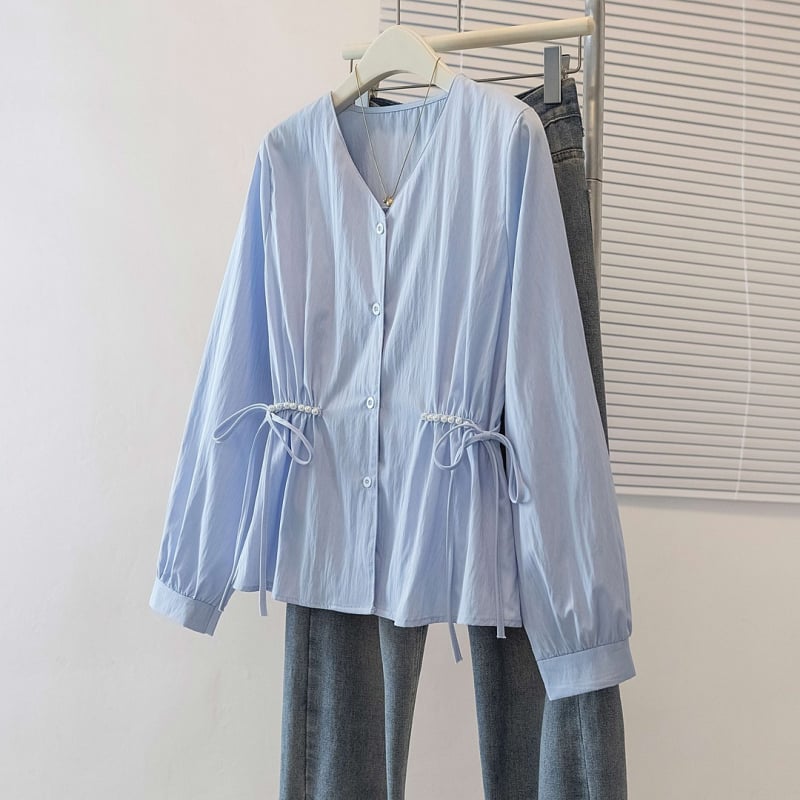 Plus-size ženska bluza u francuskom stilu s V-izrezom, plava, 2025 jesen nova kolekcija, naglašava struk, prekriva trbuh, dugi rukavi