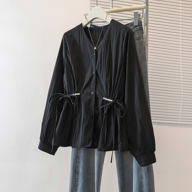 Plus-size ženska bluza u francuskom stilu s V-izrezom, plava, 2025 jesen nova kolekcija, naglašava struk, prekriva trbuh, dugi rukavi