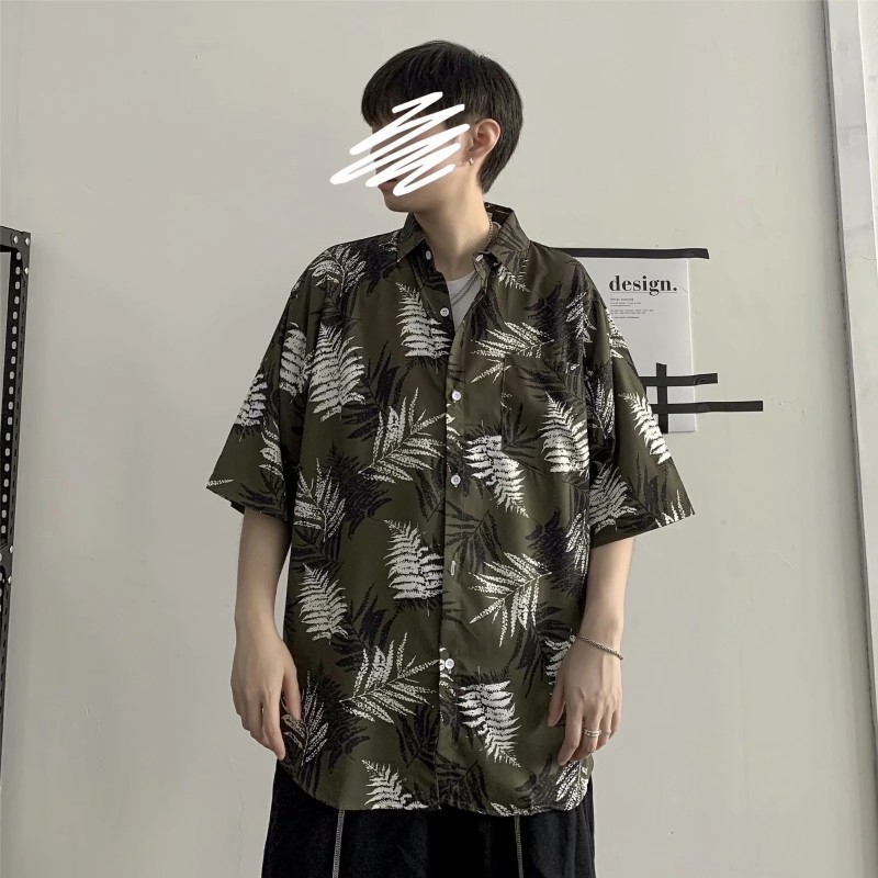 Cămașă cu imprimeu floral, croială lejeră, guler pătrat, mâneci scurte, țesătură Vinylon 96%+