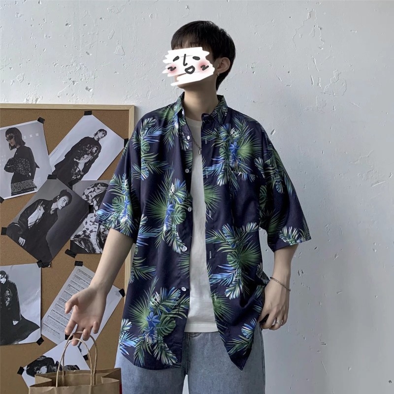 Cămașă cu imprimeu floral, croială lejeră, guler pătrat, mâneci scurte, țesătură Vinylon 96%+