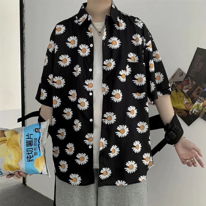 Cămașă cu imprimeu floral, croială lejeră, guler pătrat, mâneci scurte, țesătură Vinylon 96%+