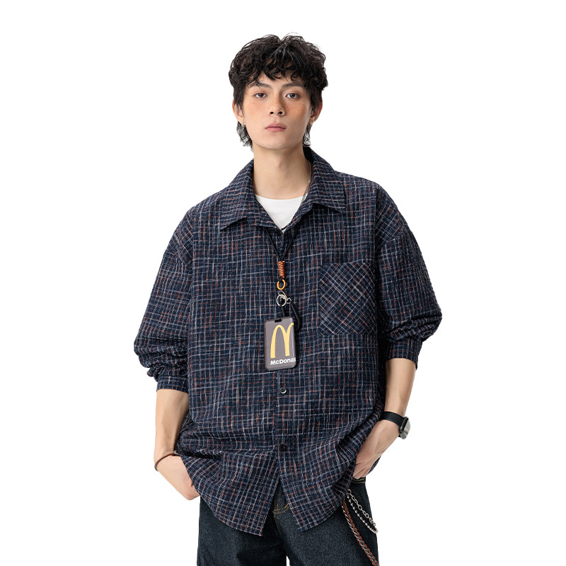 Košulno-jaknica s teksturom bubble vlakana i kariranim uzorkom, ovratnik s preklopom, široka silueta, casual košulja — Poliester 78,5%, Regenerirana celuloza 16,9%, Pamuk 4,6%