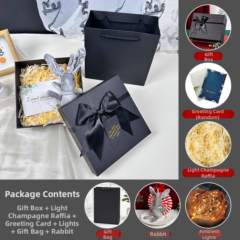 Dāvanu kaste ar lentīti, vienkāršs un mūsdienīgs stils, no papīra, piemērota dzimšanas dienai