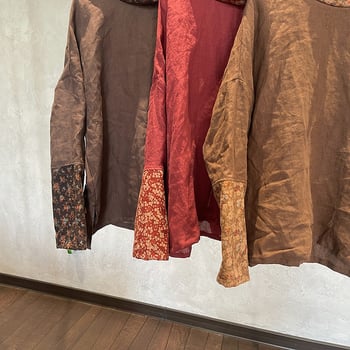 Lanena ženska bluza s visokim ovratnikom, umjetnički retro stil, pulover kroj, dugi rukavi