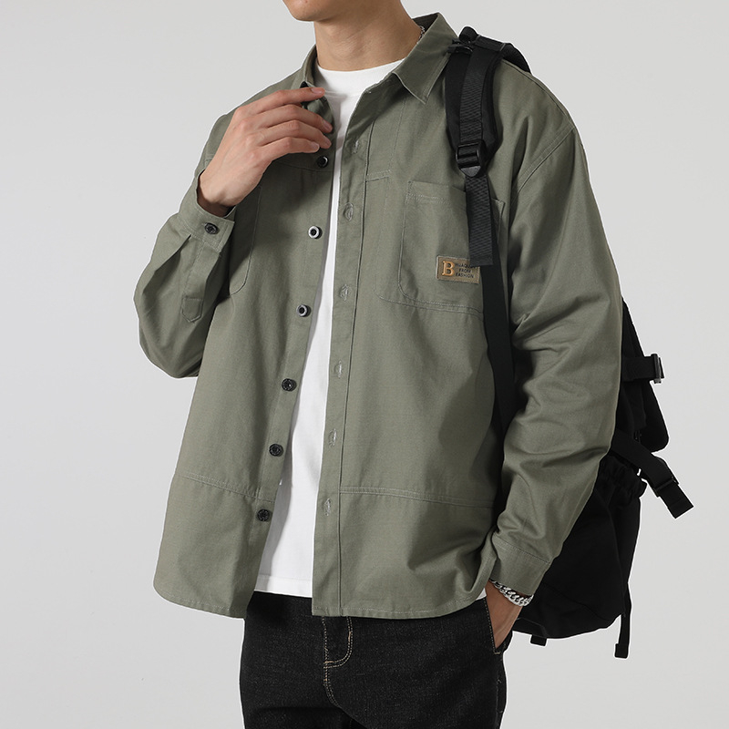 Pamut férfi külső ruházat hosszú ujjú, galléros, lazán szabott, egyrészes elülső zárás, őszi 2023