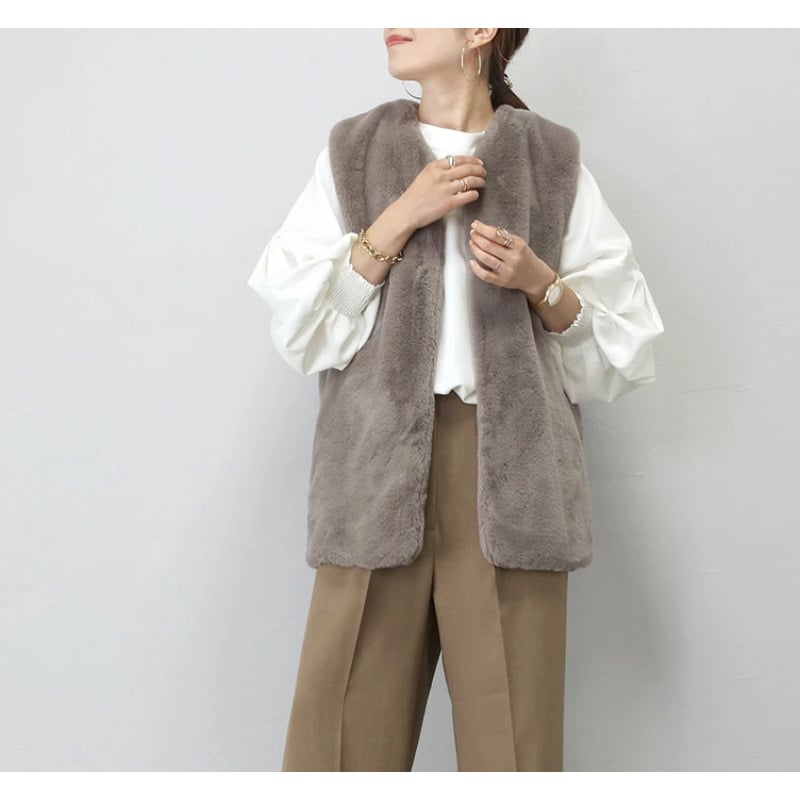 Oversize jednobojna košulja, akrilno vlakno, lantern rukavi, ovratnik s jednim redom, labav kroj