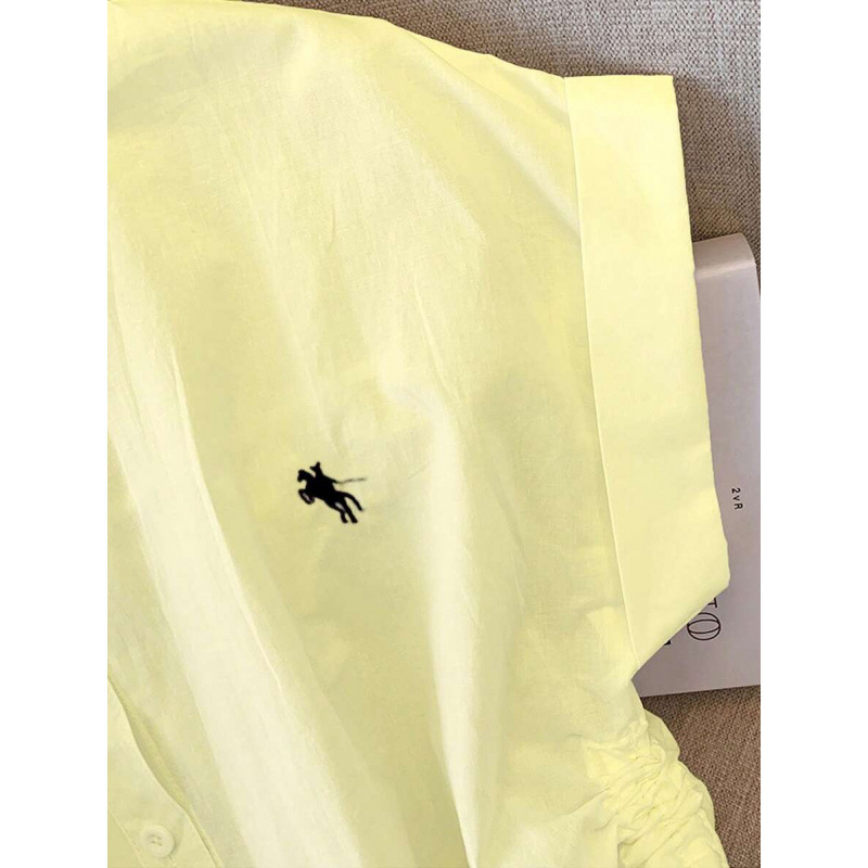 Košulja • 51–70% konoplja • Slim fit • Široki ovratnik • 3/4 rukavi