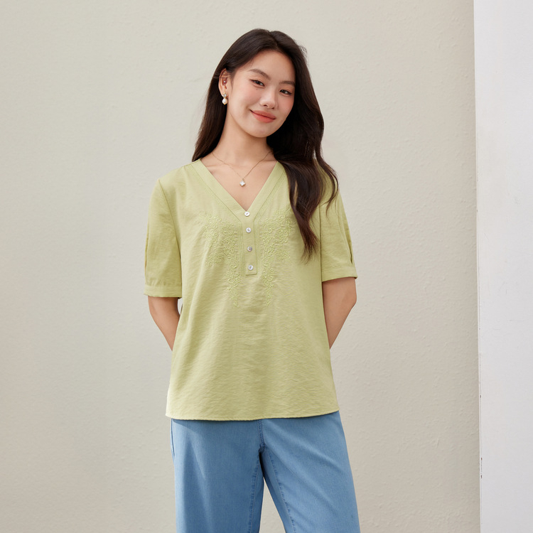 Μπλούζα με V‑λαιμό για γυναίκες σε Plus Size, βαμβακερή, κοντό μανίκι, πουλόβερ, κανονικό μήκος, κομψό στυλ, Καλοκαίρι 2025