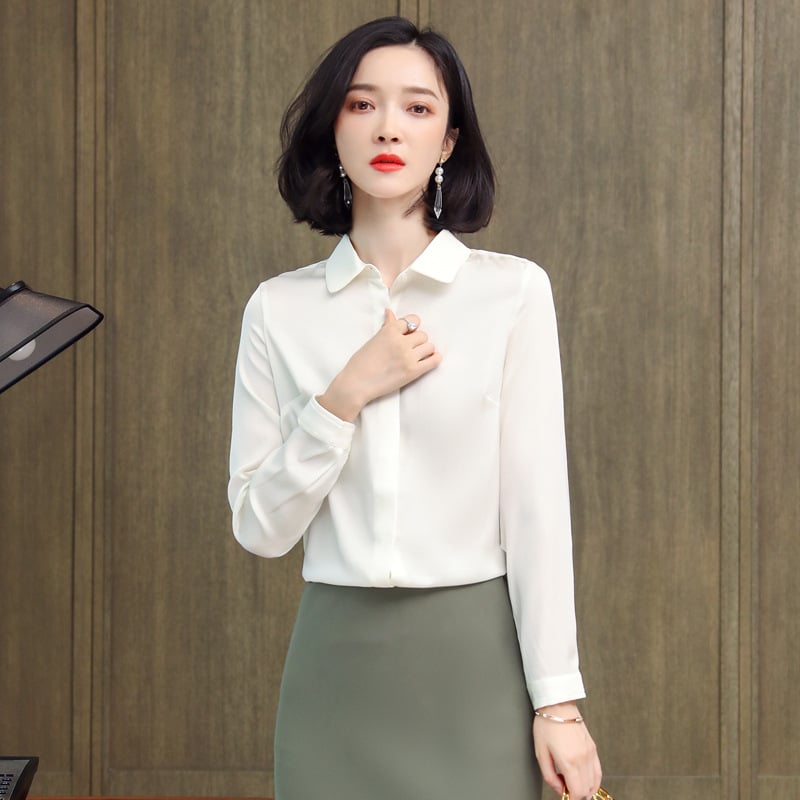 Dámska košeľa z mulberry hodvábu - jednofarebná, dlhý rukáv, úzky strih, golier s klopou