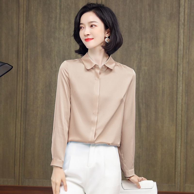 Dámska košeľa z mulberry hodvábu - jednofarebná, dlhý rukáv, úzky strih, golier s klopou