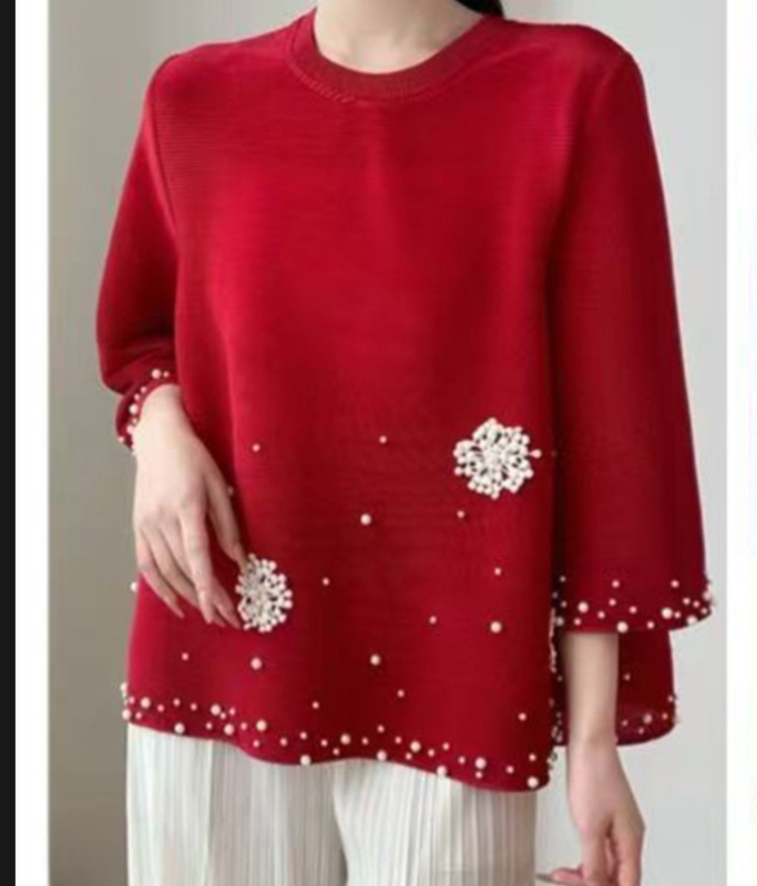 Bluza-košulja s uspravnim ovratnikom, plisiranim detaljima, slobodan kroj (Stojni ovratnik; gumbi u jednom redu; rukav 9/4; poliester tkanina; sadržaj poliester 95%+)