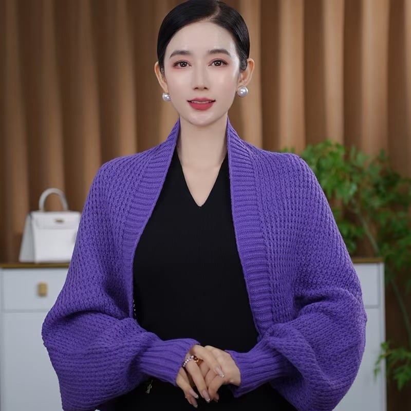 Naiste kootud šalli-kardigan – akrüül/sünteetiline vill, triibuline muster, pikad varrukad, soe sügis-talve rõivas