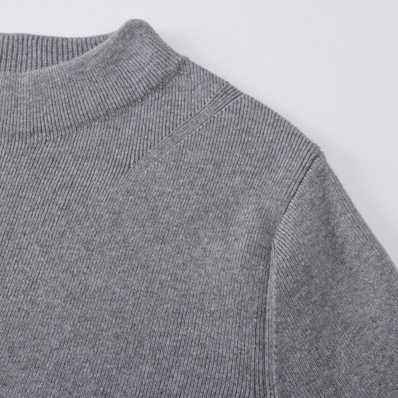 Pamukani džemper, dugih rukava, polu-visoki ovratnik, pulover stil, duljina 50–65 cm