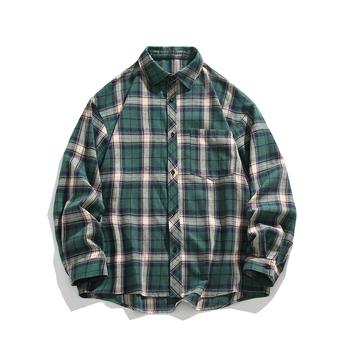Muška japanski stil flanel košulja-jakna, brušena tkanina, karirani uzorak, dugi rukavi, široki kardigan kroj, šiljasti ovratnik, 69,8% poliestera / 28% pamuk / 2,2% viskoze