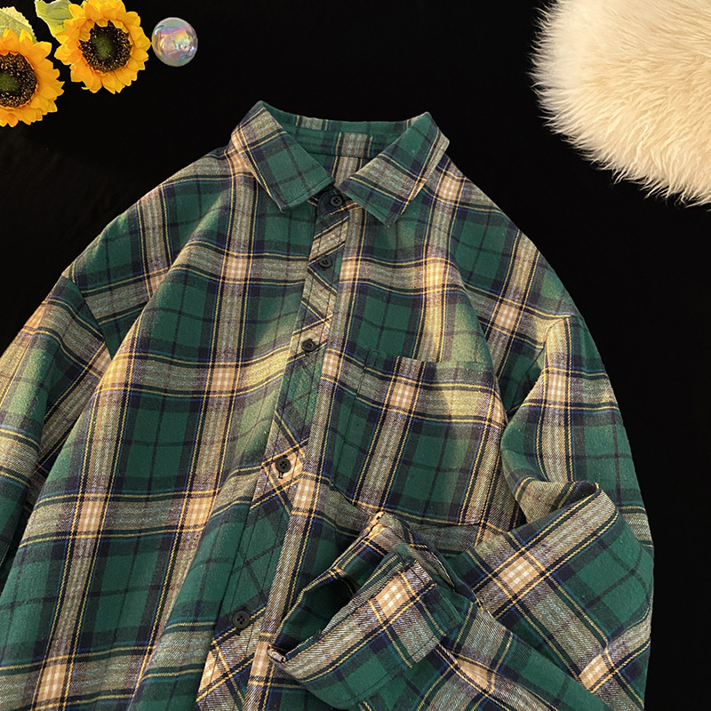Muška japanski stil flanel košulja-jakna, brušena tkanina, karirani uzorak, dugi rukavi, široki kardigan kroj, šiljasti ovratnik, 69,8% poliestera / 28% pamuk / 2,2% viskoze