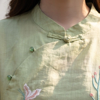 Chenille blúza s polo golierom, rukávy princezné, obsah Spandex pod 30%, jar 2025