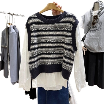 Patchwork pletený pulóver top s okrúhym výstrihom, dlhé rukávy, voľný strih, zmes polyesteru–elastanu, stredná dĺžka