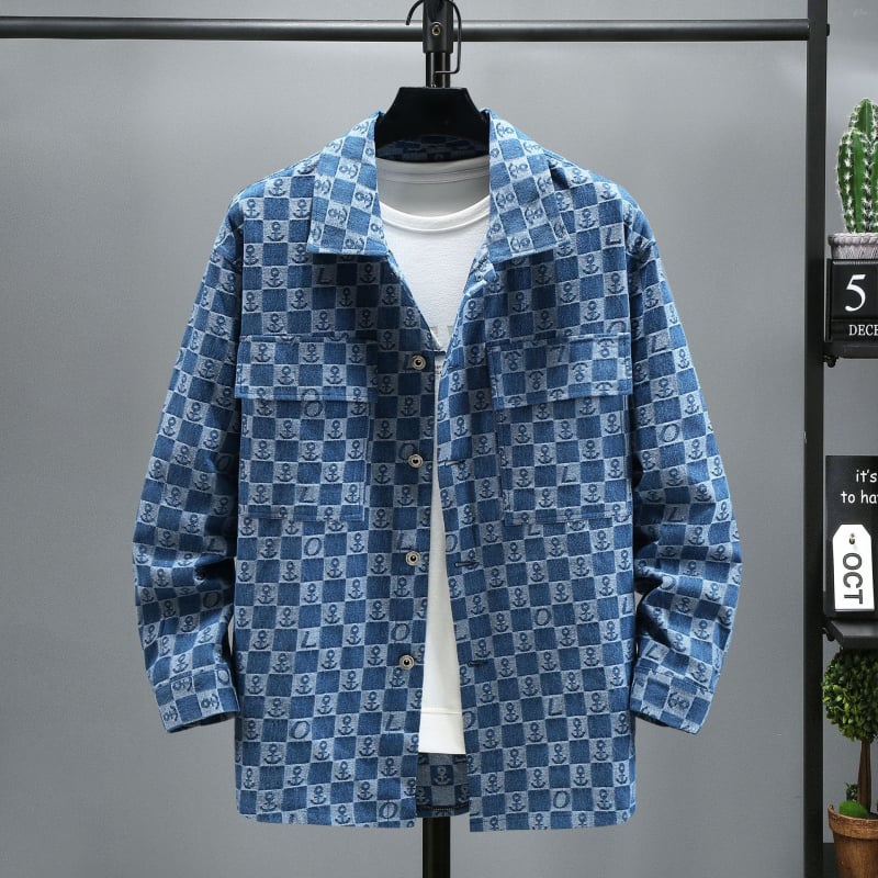 Denim dzseki, laza szabású, ingnyakú gallérrel, hosszú ujjú, egysoros gombolású, fedőzsebes zsebek