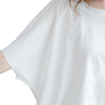 Bluza damă cu mâneci tip bat și croială lejeră, guler lotus, țesătură acrilică, tiv spate cu dungi