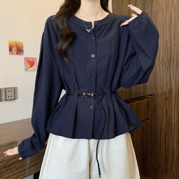 Cămașă de damă cu mâneci lungi, poliester 90–95%, guler rotund, mâneci 3/4, croială lejeră, deschidere frontală cu nasturi