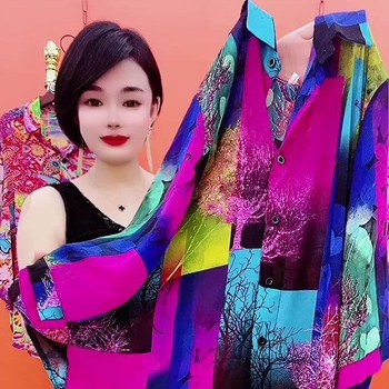 Cămașă de protecție solară cu mânecă lungă, imprimeu camuflaj, croială lejeră, nasturi pe un rând în față, vara 2024