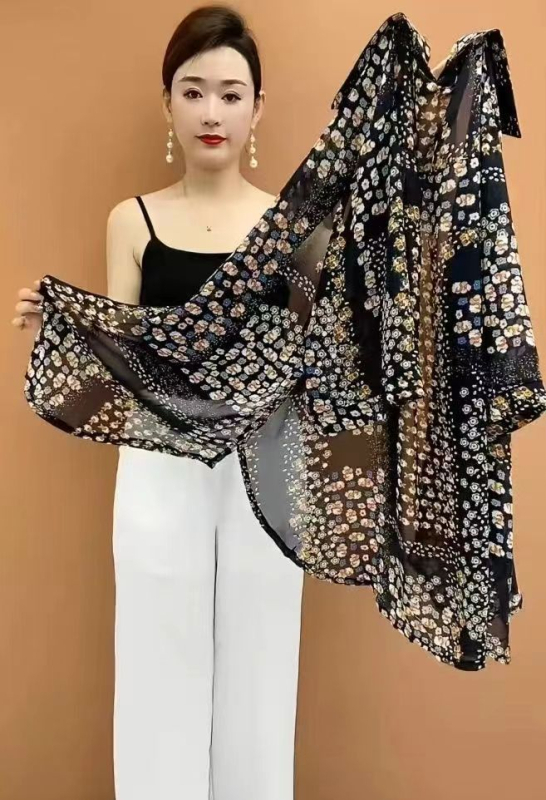 Cămașă de protecție solară cu mânecă lungă, imprimeu camuflaj, croială lejeră, nasturi pe un rând în față, vara 2024