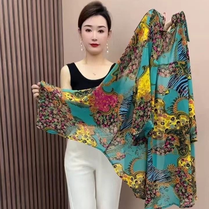 Cămașă de protecție solară cu mânecă lungă, imprimeu camuflaj, croială lejeră, nasturi pe un rând în față, vara 2024