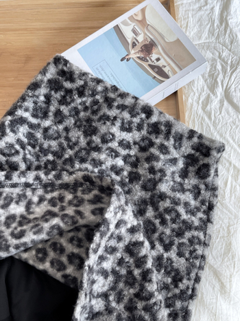 Ženska suknja s leopard printom, A-linija, srednja duljina, pamukova mješavina materijala, zima 2025