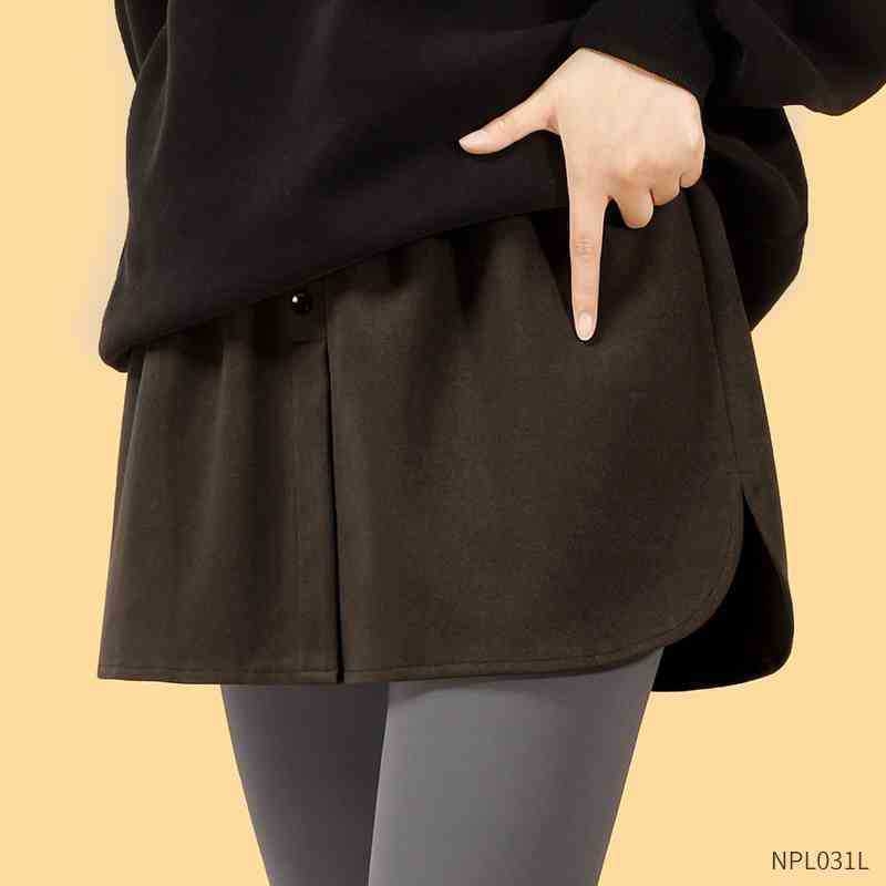 Hanorac de iarnă cu design care acoperă șoldurile și bază stratificată, fustă evazată detaliu, țesătură mercerizată, amestec lână-poliester, Primăvara 2025