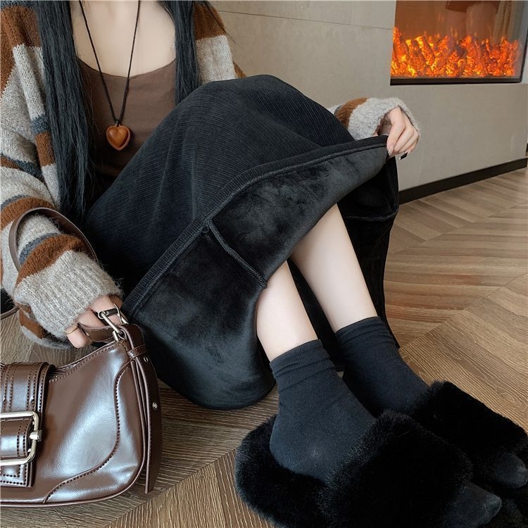 Fustă din Chenille, PVC ca materie principală, lungime medie, lansare primăvara 2025, elasticitate micro-bounce