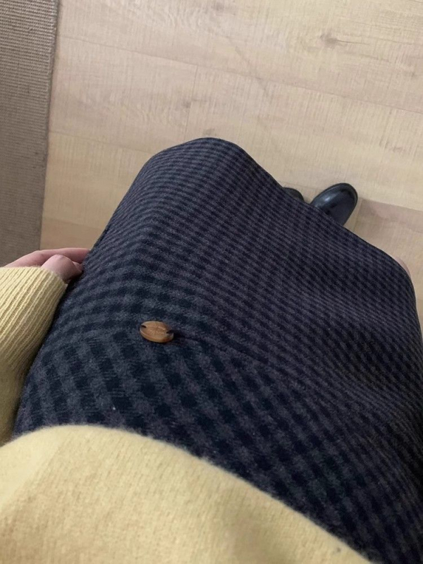 Fustă evazată din poliester, stil soră regală, lansare primăvara 2025, potrivită pentru tipul de corp drept