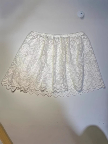 Пола с А-образна линия, къса дължина, полиестер-спандекс смес, висока еластичност, стил социалит