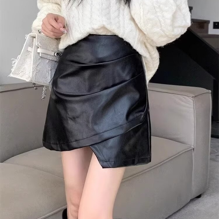Suknja s A-linijom, kratka, jednofarbni PU materijal, udio PU 70–80%, street fashionista stil