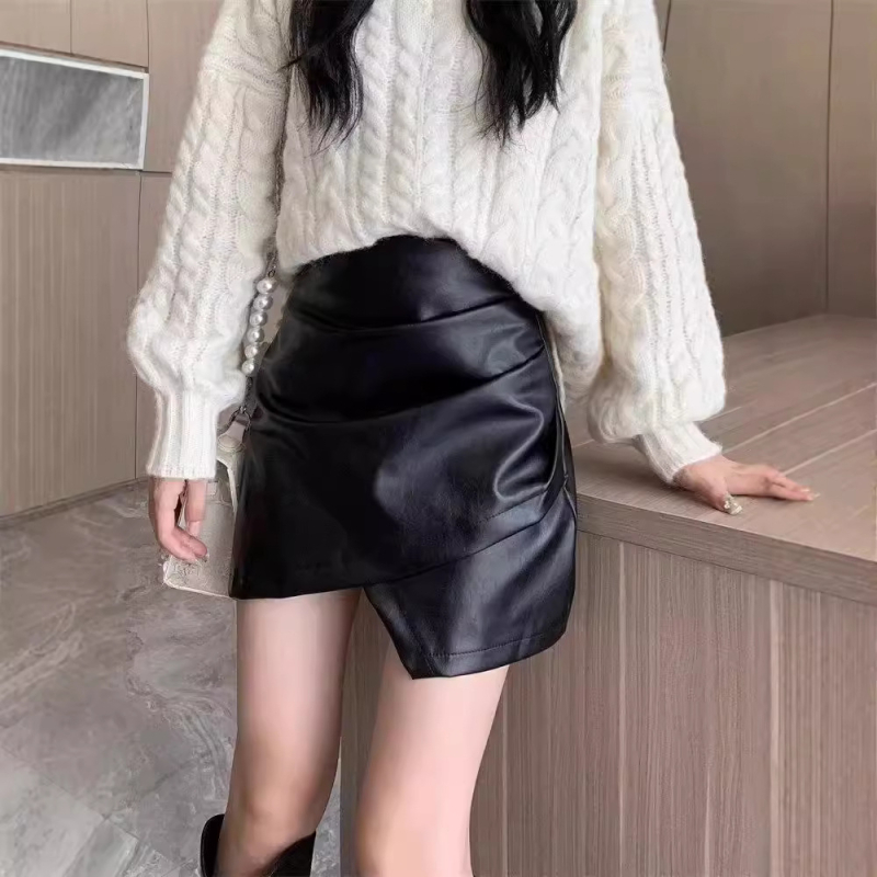 Suknja s A-linijom, kratka, jednofarbni PU materijal, udio PU 70–80%, street fashionista stil