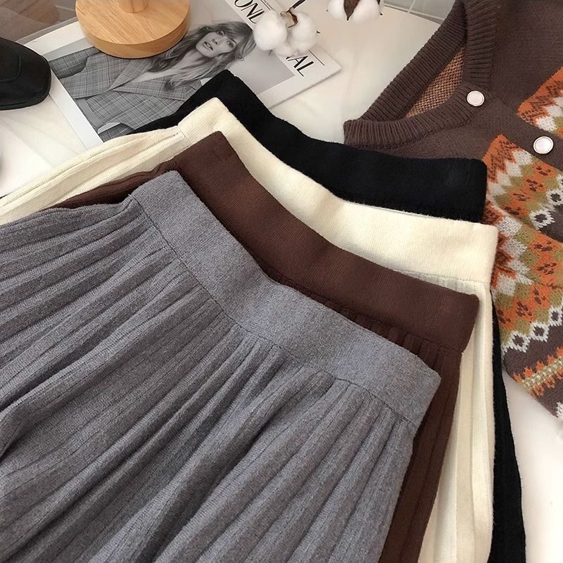 Kötött plisírozott A-vonalú szoknya magas derekú – 2025 tavasz