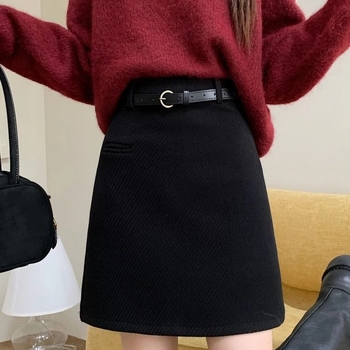 A-linijska vunena suknja, proljeće 2025, stil zvijezda, elastična tkanina