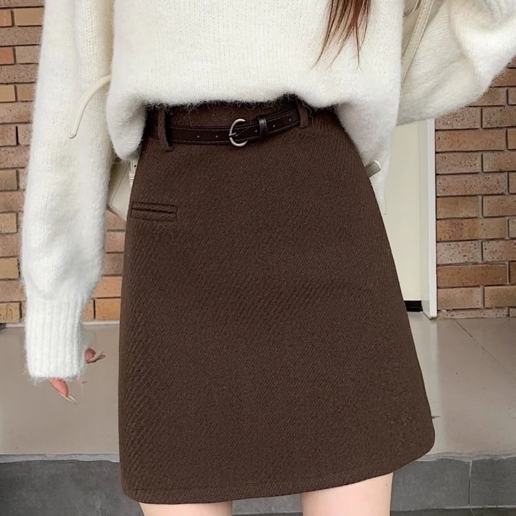 A-linijska vunena suknja, proljeće 2025, stil zvijezda, elastična tkanina