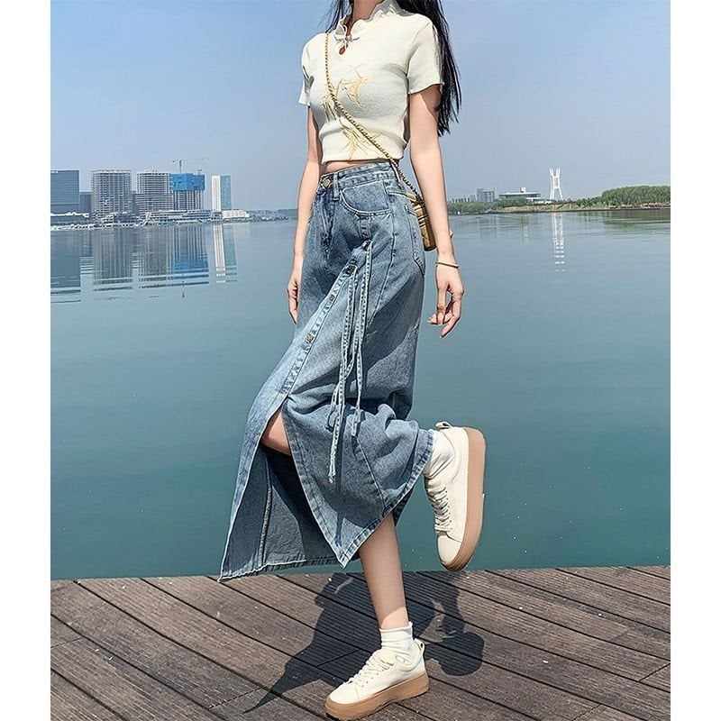 Ženska suknja u denimu, srednje duljine, mješavina pamuka, širi siluetu, jesen 2024