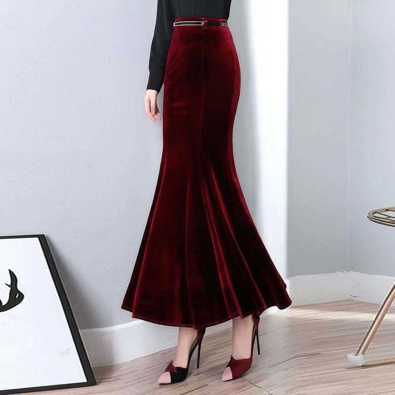 Suknja s ribljim repom od baršuna, visok pojas, midi duljina, jednobojni materijal, mješavina poliester-spandeks, jesensko-zimska kolekcija 2024