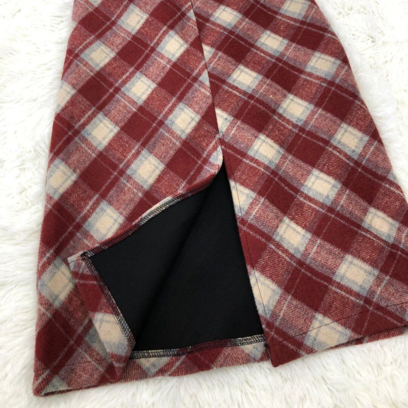 Sukňa A-línie s geometrickým káro vzorom, stredná dĺžka, polyester, mikro pružnosť