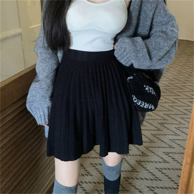Fustă plisată tricotată, scurtă - model solid, amestec poliester-viscose, fibre acrilice, iarna 2023, stil casual japonez-coreean