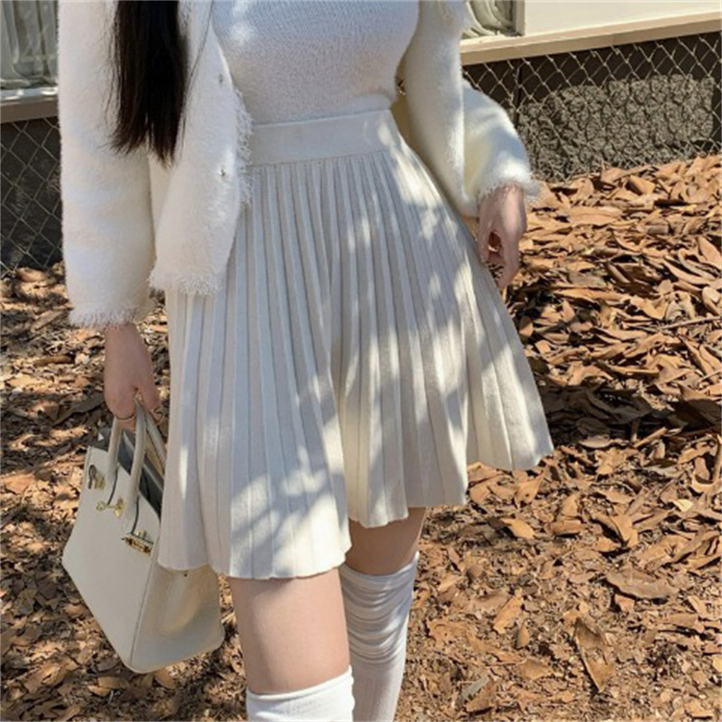 Fustă plisată tricotată, scurtă - model solid, amestec poliester-viscose, fibre acrilice, iarna 2023, stil casual japonez-coreean