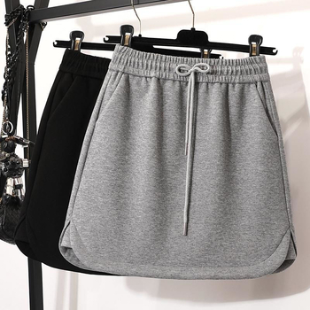 Suknja kratka, visokog struka i dizajn protiv izlaganja — tkanina: Spandex; glavni materijal: PVC; elastičnost: mikroodskok; kroj: uski