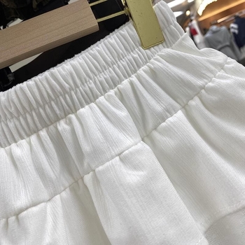 Fustă dantelată tip cake, căptușită, scurtă, primăvara 2025, stil Sora Regală