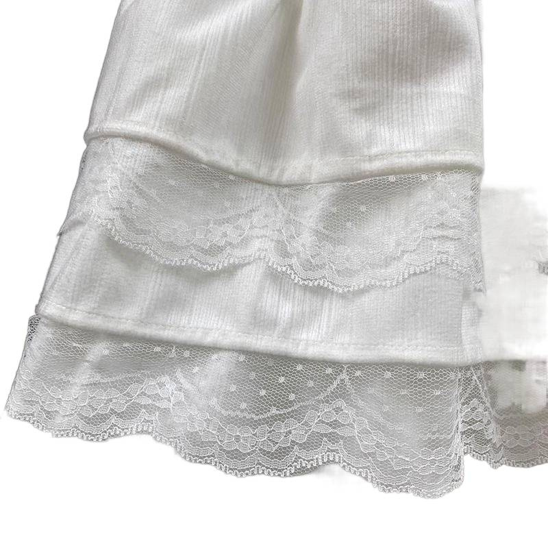 Fustă dantelată tip cake, căptușită, scurtă, primăvara 2025, stil Sora Regală