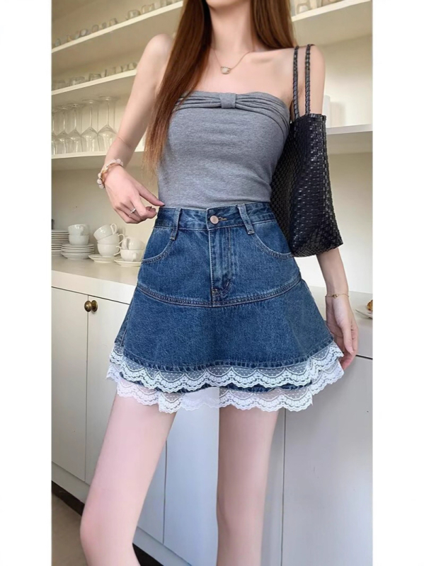 Džinsų A linijos sijonas su nėrinių įdėklais, aukštos juosmens, poliesterio mišinys 30–50%