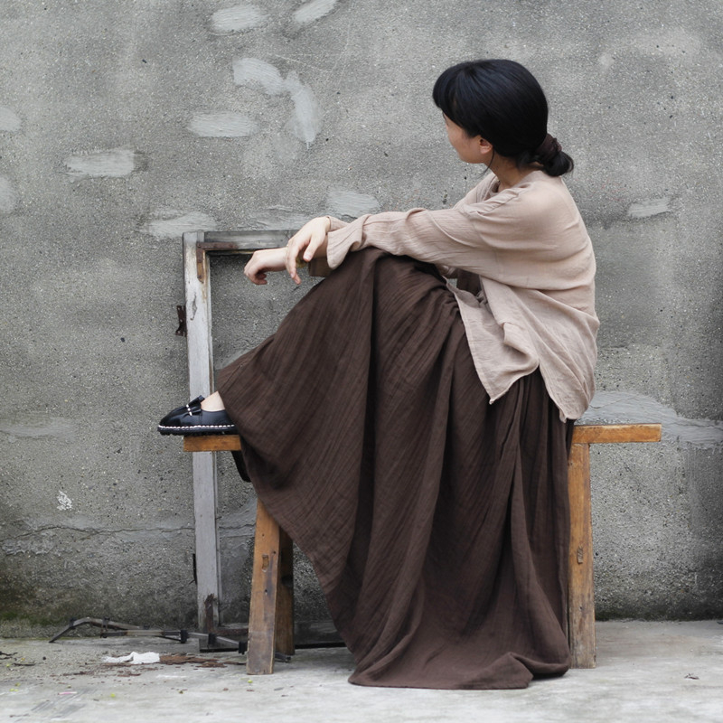 Moteriška medvilninė ilga klostuota sijonas - 90–95% medvilnės, literatūrinio retro stiliaus