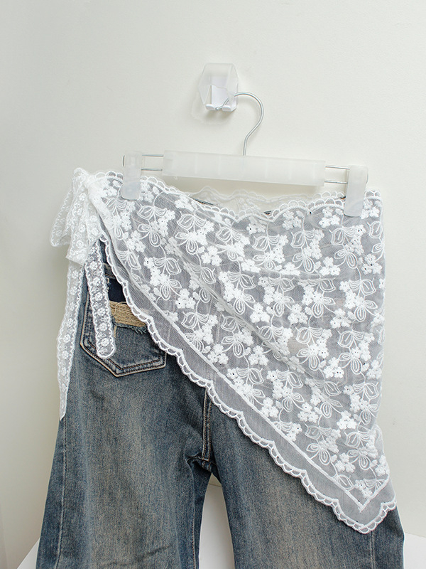 Cvjetna čipkasta suknja s vezom, 95% pamuk, proljeće 2025